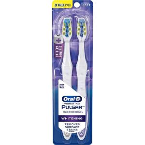 Oral-B 3D White Pulsar, Battery electric toothbrushes, 2 count SOFT toothbrush pack, removes stains, whitens teeth, travel essentials tooth brush